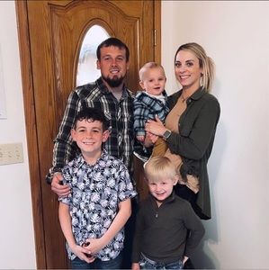 Meet your Posher, Gina